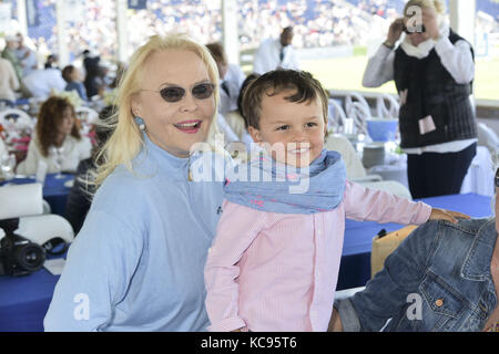 Real Housewives of New York attend Hampton Classic Horseshow  Featuring: Cornelia Bregman, Jasper Michael Brown Quintana Where: Bridgehampton, New York, United States When: 01 Sep 2017 Credit: Rob Rich/WENN.com Stock Photo