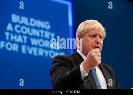 Manchester, UK. 3rd Oct, 2017. British Foreign Secretary Boris Johnson delivers his keynote speech at the Conservative Party's annual conference in Manchester, UK, on Oct. 3, 2017. The Conservative Party's annual conference is held here from Oct. 1 to Oct. 4. Credit: Han Yan/Xinhua/Alamy Live News Stock Photo