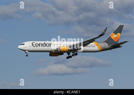 Richmond, British Columbia, Canada. 2nd Oct, 2017. A Condor Boeing 767-300ER (D-ABUP) wide-body jet airliner on final approach for landing. Condor Flugdienst is a subsidiary of the Thomas Cook Group. Credit: Bayne Stanley/ZUMA Wire/Alamy Live News Stock Photo