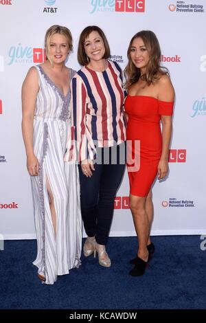 Joanie Dodds, Paige Davis, Kahi Lee at arrivals for TLC's Give A Little Awards, NeueHouse Hollywood, Los Angeles, CA September 27, 2017. Photo By: Priscilla Grant/Everett Collection Stock Photo