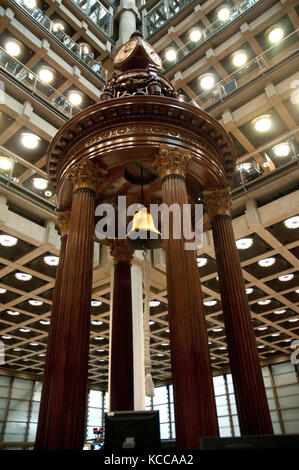 The Lutine Bell at the Lloyd’s of London insurance building, Lime Street, London Stock Photo