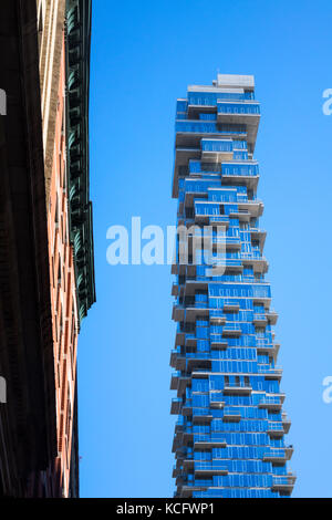 56 Leonard, a modern high rise of luxury condos in TriBeCa in Lower ...