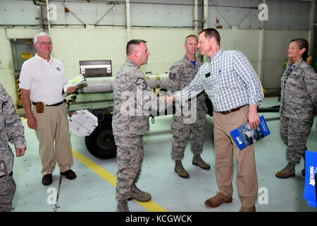 South Carolina Lieutenant Governor Kevin L. Bryant greets U.S. Air Force Master Sgt. John Bonovich, an avionics technician with the 169th Aircraft Maintenance Squadron, during his visit to McEntire Joint National Guard Base, July 21, 2017. Lt. Governor Bryant spoke with South Carolina Air and Army National Guard leadership about base missions and received a windshield tour of the installation with orientations of the various aircraft operated by South Carolina National Guard Airmen and Soldiers.  (U.S. Air National Guard photo by Master Sgt. Caycee Watson)