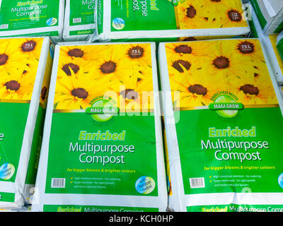 Aldi compost deals