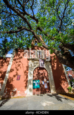 Templo Candelaria, Colonial church in Merida, Yucatan (Mexico, Central America) Stock Photo