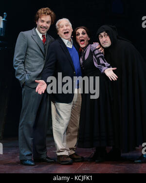 (left to right) Hadley Fraser as Frederick Frankenstein, Mel Brooks, Lesley Joseph as Frau Blucher and Ross Noble as Igor, at a photocall for Mel Brooks' musical comedy Young Frankenstein, at the Garrick Theatre, London Stock Photo