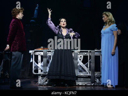 (left to right) Hadley Fraser as Frederick Frankenstein, Lesley Joseph as Frau Blucher and Summer Strallen as Inga, at a photocall for Mel Brooks' musical comedy Young Frankenstein, at the Garrick Theatre, London Stock Photo