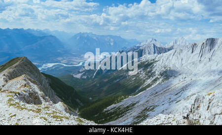 Mountain and lake in Jasper national park Stock Photo