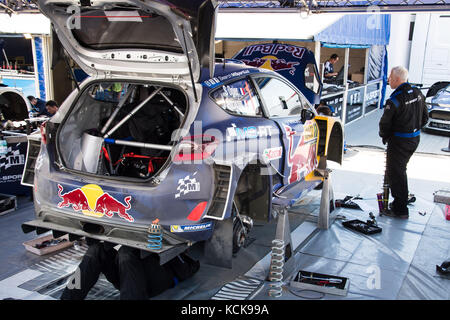 Barcelona, Spain. 05th Oct, 2017. #1 Sébastien Ogier (FRA) M-Sport Ford in the service park following the Shakedown stage of the Rally de España round of the 2017 FIA World Rally Championship. Credit: Hugh Peterswald/Pacific Press/Alamy Live News Stock Photo