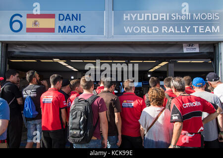 Barcelona, Spain. 05th Oct, 2017. Fans surround local hero Dani Sordo (ESP) of Hyundai Motorsport following the Shakedown stage of the Rally de España round of the 2017 FIA World Rally Championship. Credit: Hugh Peterswald/Pacific Press/Alamy Live News Stock Photo