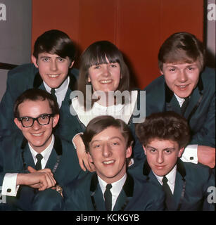 THE APPLEJACKS UK pop group with Megan Davies in 1964. Photo Tony Gale Stock Photo