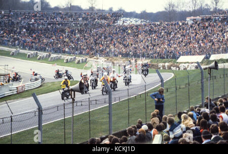 Motorsport Crowd Scenes 1978 to 1986 Scanned from 35mm full and 1/2 frame originals. Hence some noise and scratches. Batch of 33 images. Brands Hatch, Hampshire and Brighton. Edited for clothing, fashion, body image etc. Quasi Historical, Social History Stock Photo