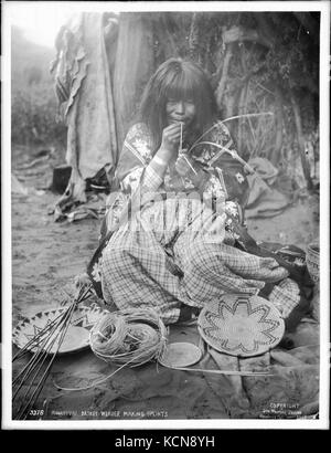 Havasupai Indian woman basket maker weaving splints, ca.1900 (CHS 3376) Stock Photo