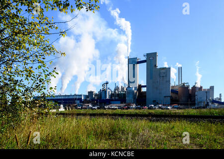 The Canfor Northwood Pulp Mill in Prince George, British Columbia, Canada Stock Photo