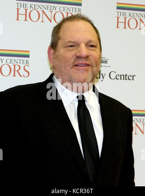 Washington, USA. 01st Dec, 2012. Harvey Weinstein arrives for the formal Artist's Dinner honoring the recipients of the 2012 Kennedy Center Honors hosted by United States Secretary of State Hillary Rodham Clinton at the U.S. Department of State in Washington, DC on Saturday, December 1, 2012. The 2012 honorees are Buddy Guy, actor Dustin Hoffman, late-night host David Letterman, dancer Natalia Makarova, and the British rock band Led Zeppelin (Robert Plant, Jimmy Page, and John Paul Jones).Credit: Ron Sachs/CNP - NO WIRE SERVICE - Credit: Ron Sachs/Consolidated/dpa/Alamy Live News Stock Photo