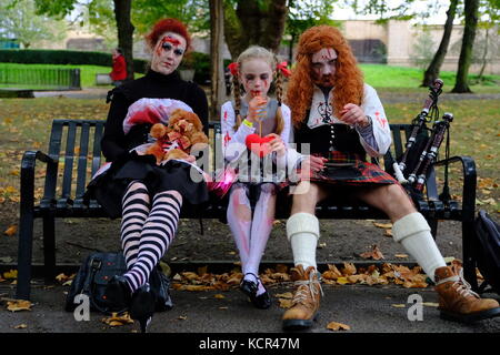 London, UK. 7th Oct, 2017. Participants in World Zombie Day, London, are fundraising for the charity St. Mungo's Broadway, helping to rebuild lives and prevent homelessness Credit: Steven Charles/Alamy Live News Stock Photo