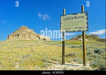 Castle Butte in the Big Muddy Badlands, Big Muddy Badlands, Saskatchewan, Canada Stock Photo