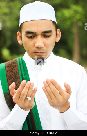 Closeup shot of Muslim Man Recite Doa Stock Photo - Alamy