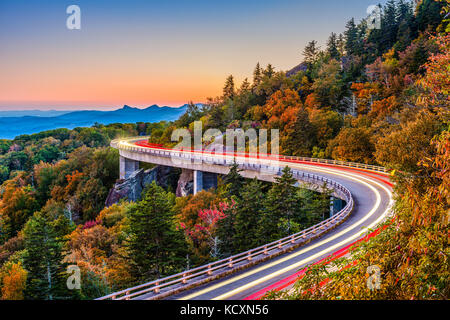 Linn Cove Viaduct, Grandfather Mountain, North Carolina, USA. Stock Photo