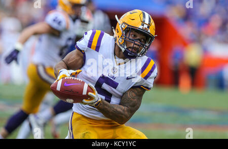 LSU running back Derrius Guice (5) and tight end Jacory Washington (88 ...