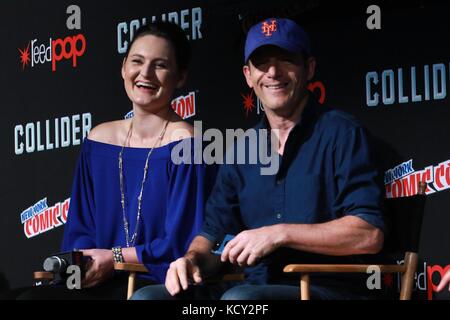 New York, NY, USA. 7th Oct, 2017. Jason Isaacs at Star Trek: Discovery at New York Comic Con on October 7, 2017 in New York City. Credit: Diego Corredor/Media Punch/Alamy Live News Stock Photo