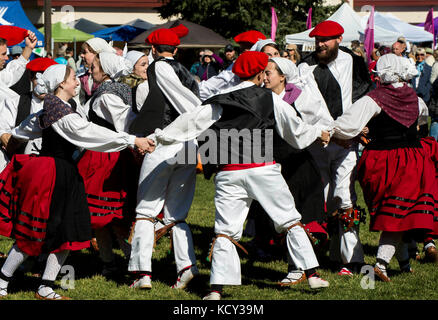 Hailey, Idaho, USA. 07th Oct, 2017. The Oinkari Basque Dancers perform during the Folklife Fair at the 21st Annual Trailing of the Sheep Festival. Celebrating the culture, heritage and history of sheep ranching and sheep herding in Idaho and the West, the five-day festival features workshops, cuisine, a folklife fair, sheepdog trials, a wool fest and the climactic sheep parade through downtown Ketchum. Credit: Brian Cahn/ZUMA Wire/Alamy Live News Stock Photo