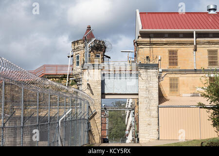 Fort Madison, Iowa, USA. 7th October, 2017. Public tours were held today in the now closed Iowa State Penitentiary in Fort Madison, Iowa. A group of local citizens and employees are trying to raise money to convert the prison into a museum and historic site after it was replaced by a new prison in 2013. The maximum security penitentiary was the oldest prison in the United States west of the Mississippi River dating back to 1839 and operated for 175 years. Stock Photo