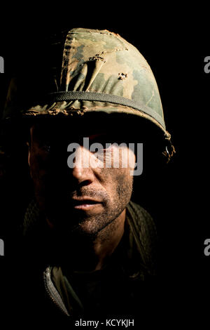 Shell Shocked Africanamerican Soldier Vietnam War Stock Photo 407603749