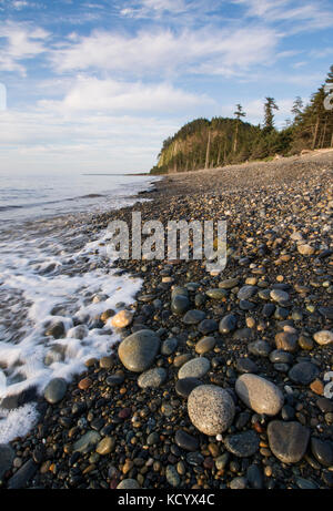 Tow Hill and Agate Beach,  Haida Gwaii, formerly known as Queen Charlotte Islands, British Columbia, Canada Stock Photo