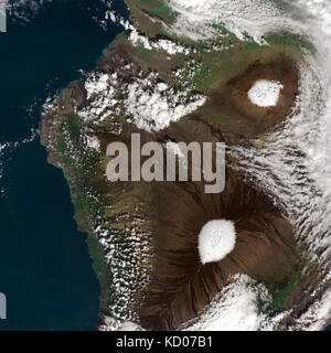 satellite image of Mauna Kea and Mauna Loa volcanoes in Hawaii Stock Photo