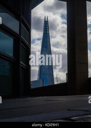 An unusual view of the Shard from the North Embankment Stock Photo
