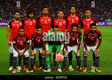 Equipe Nacional Mohamed Abdel-Shafy Esquerdo-para Trás De Egito Fotografia  Editorial - Imagem de recuo, futebolista: 138193562