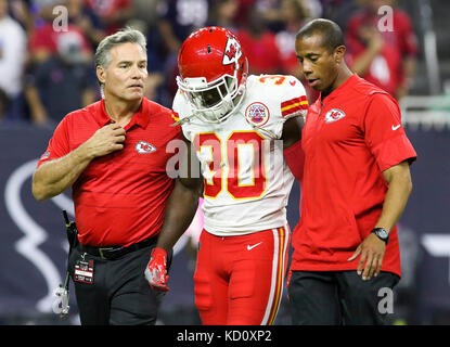 Kansas City Chiefs defensive back Eric Berry (29) during warm-ups before  the start of an NFL football game in Kansas City, Mo., Thursday, Dec. 13,  2018. (AP Photo/Reed Hoffmann Stock Photo - Alamy