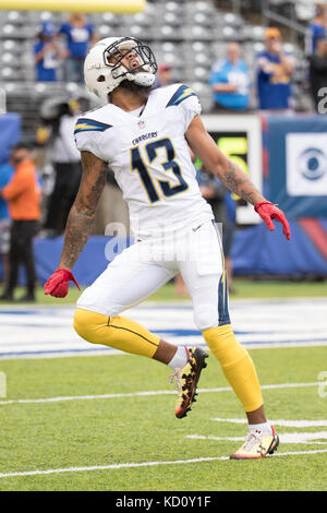Los Angeles Chargers wide receiver Mike Williams (81) warms ups before an  NFL football game against the Las Vegas Raiders Monday, Oct. 4, 2021, in  Inglewood, Calif. (AP Photo/Kyusung Gong Stock Photo - Alamy