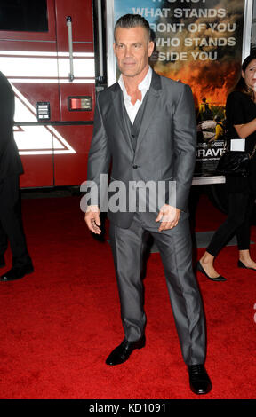 Los Angeles, USA. 8th Oct, 2017. Josh Brolin at the premiere for 'Only The Brave' at the Regency Village Theatre, Westwood.  Picture: Sarah Stewart Credit: Sarah Stewart/Alamy Live News Stock Photo