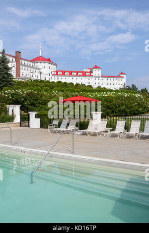 Outdoor pool at the Omni Mount Washington Resort, Bretton Woods, New Hampshire, United States Stock Photo