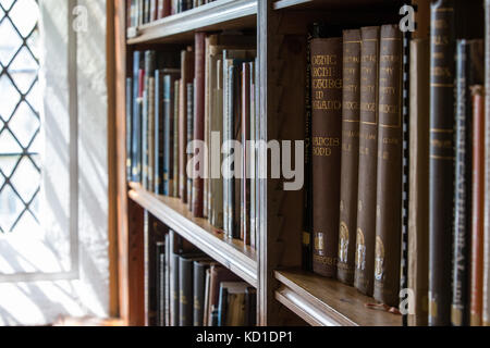 books in Wells cathedral library Stock Photo