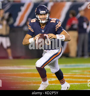 Chicago, Illinois, USA. 09th Oct, 2017. - Bears #10 Mitchell Trubisky in action during the NFL Game between the Minnesota Vikings and Chicago Bears at Soldier Field in Chicago, IL. Photographer: Mike Wulf Credit: csm/Alamy Live News Stock Photo