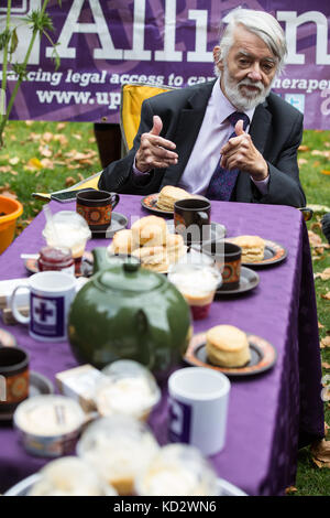 London, UK. 10th Oct, 2017. Paul Flynn MP joins United Patients Alliance's tea party protest outside Parliament to call for medical access to cannabis. Paul Flynn will raise a Ten-Min Rule Bill for medical access to cannabis in Parliament today. Credit: Mark Kerrison/Alamy Live News Stock Photo