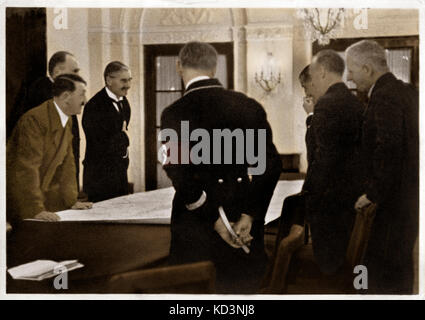 Adolf Hitler and Neville Chamberlain, 1938, in the Rhein Hotel Dresden, Bad Godesberg, 22-23 September 1938. AF: Austrian-born German politician and the leader of the National Socialist German Workers Party:  20 April 1889 – 30 April 1945 (Chancellor of Germany from 1933 to 1945). NC: English politician and Prime Minister (1937-1940): 18 March 1869 – 9 November 1940. Stock Photo
