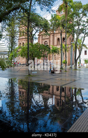 Cathedral Basilica of St. Lawrence / Catedral Metropolitana Basílica de San on the Plaza 24 de Septiembre in Santa Cruz, Andrés Ibáñez, Bolivia Stock Photo