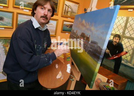 Jack Russell painting at his gallery in Chipping Sodbury Stock Photo