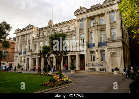 The Queens Building of Queen Mary College, London University Stock Photo