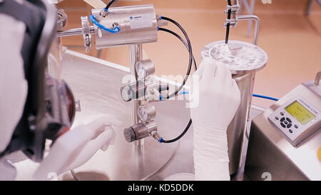 Identification of white powder raw material by FTIR method, advance technology without sample preparation high sensitivity and accuracy method, concept of pharmaceutical industrial laboratory Stock Photo