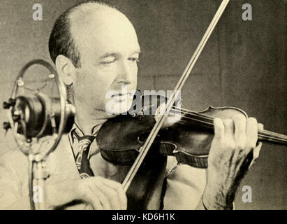 joseph-szigeti-playing-violin-