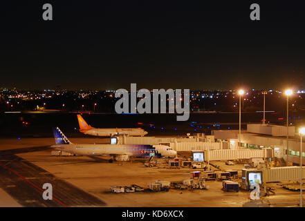 Fort Lauderdale, Florida - February 9, 2007: Night view of the Fort Lauderdale Hollywood International Airport ( FLL/KFLL) in Fort Lauderdale, Florida Stock Photo