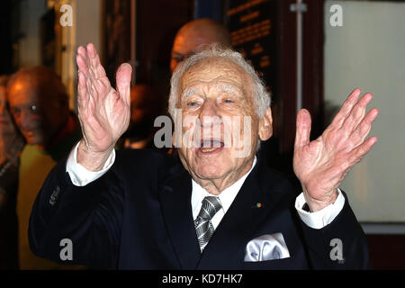 London, UK. 10th October, 2017. Mel Brooks, Mel Brooks' Young Frankenstein - opening night, Garrick Theatre, London, UK. 10th Oct, 2017. Photo by Richard Goldschmidt Credit: Rich Gold/Alamy Live News Stock Photo