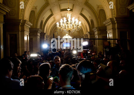 Barcelona, Spain. 10th Oct, 2017. Media working in the Catalonian Parliament, near one thousand journalists were credited for the independence referendum debate. Catalan government suspends temporally declaration of independence and will pursue negotiations with Spanish government in hope of resolving conflict. Credit: Jordi Boixareu/Alamy Live News