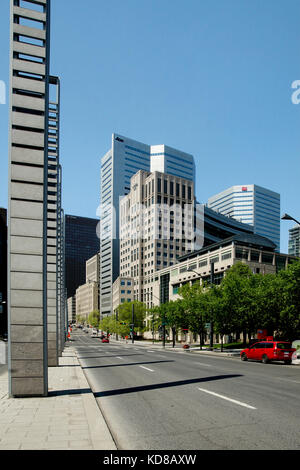 Montreal,Quebec,24 May,2016.Entrance to Montreal via Robert-Bourassa boulevard.Credit:Mario Beauregard/Alamy Live News Stock Photo