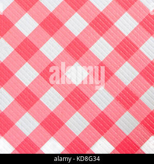 Checkered gingham fabric seamless pattern in red and white Stock Photo